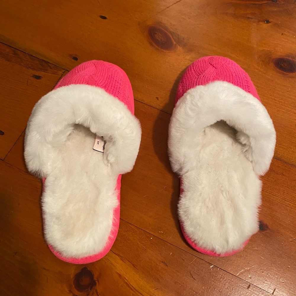 Victoria’s Secret Slippers